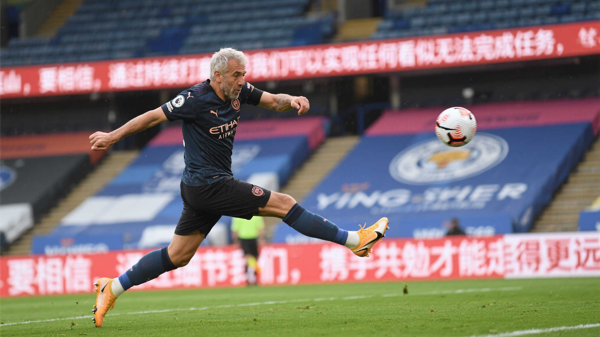 这些年来，在关键比赛即便压力山大状态依旧稳定，由经